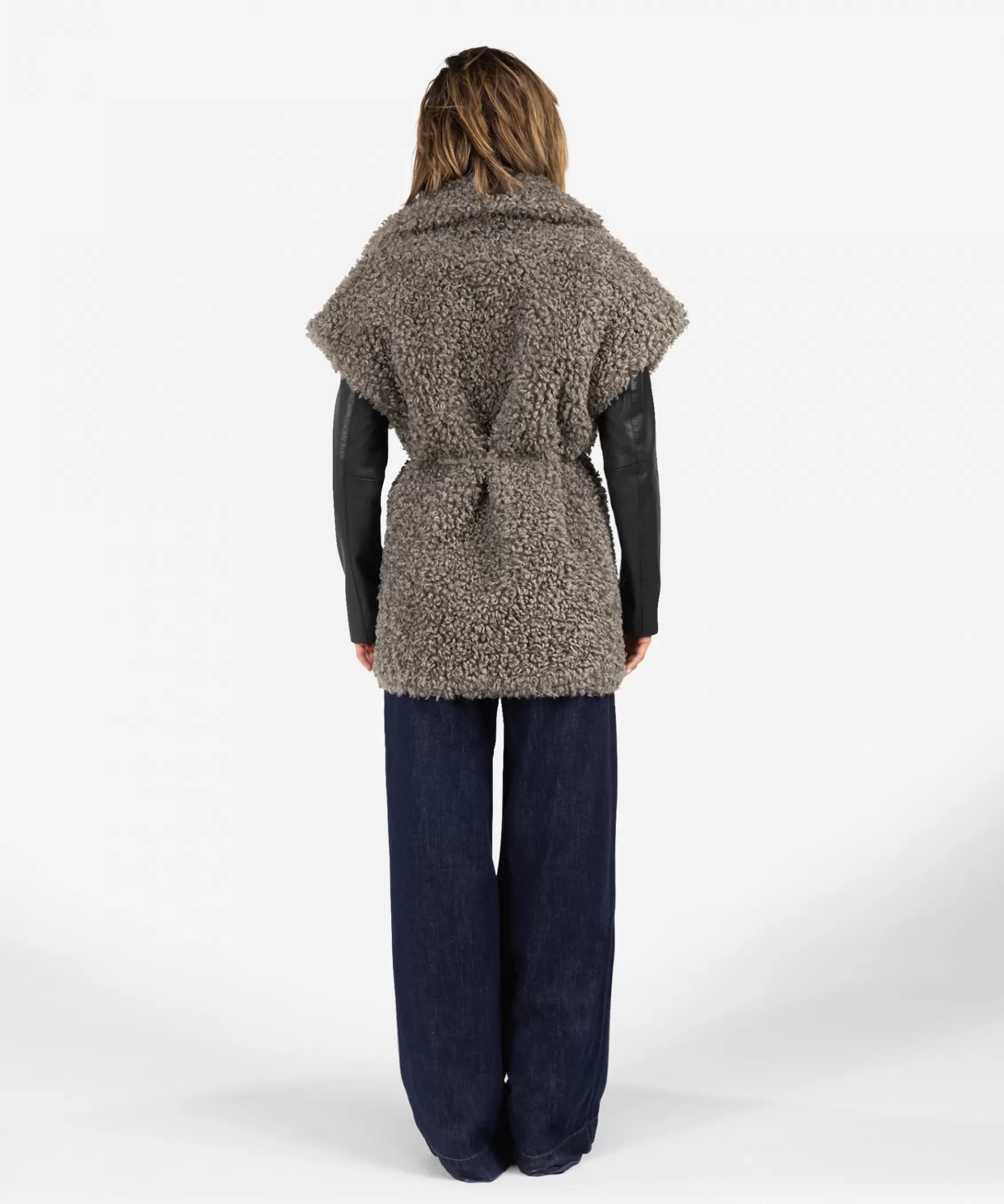 cilka__teddy__classic_grey_27533.webp IBANA Cilka - teddy | < Faux Fur | Gilet